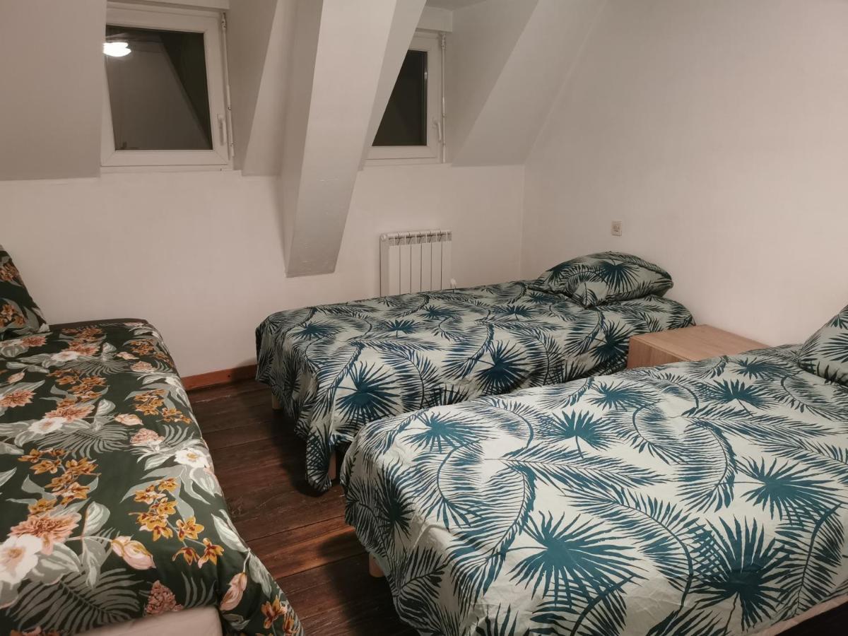 La Petite Maison De La Tante Marie Авранш Екстериор снимка